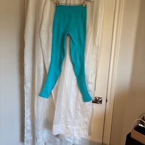 Lululemon Zone In leggings, full length. Size 6